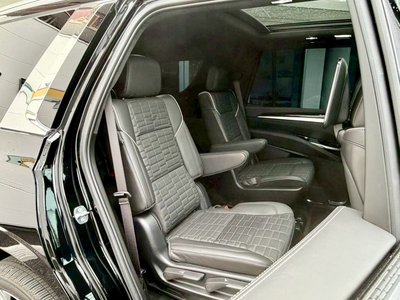 2025 Cadillac ESCALADE — миниатюра 25