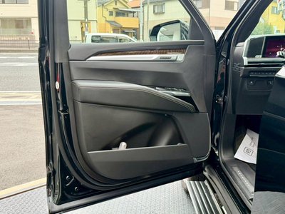 2025 Cadillac ESCALADE — миниатюра 40