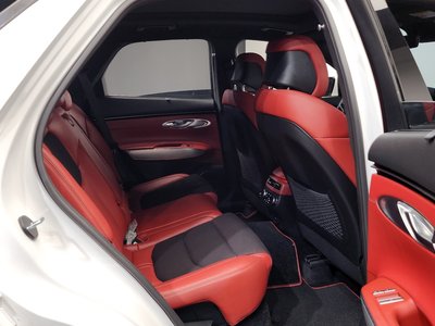صورة مصغرة 13 لـ 2022 Genesis GV70