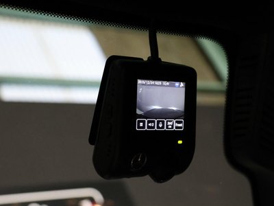 MERCEDES-BENZ GLB - 4