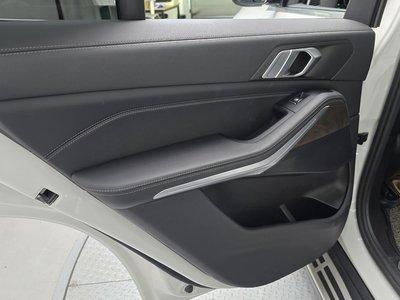 2021 BMW X5 — миниатюра 15