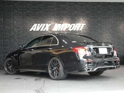 MERCEDES-BENZ E-CLASS - 2