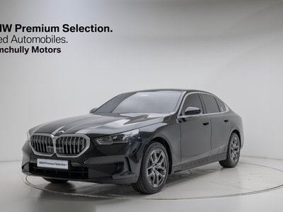 BMW 5 SERIES - 1