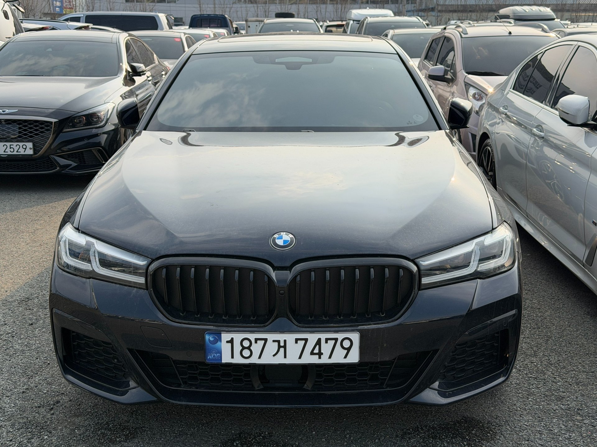 BMW 5 SERIES - View 1