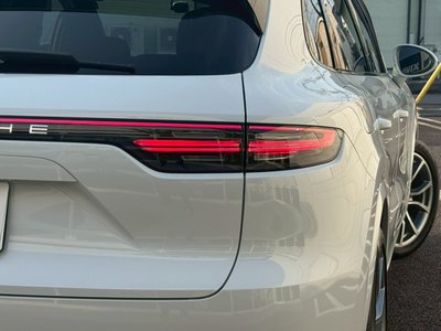 2019 Porsche CAYENNE — миниатюра 19