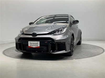 2025 Toyota GR YARIS photo 2