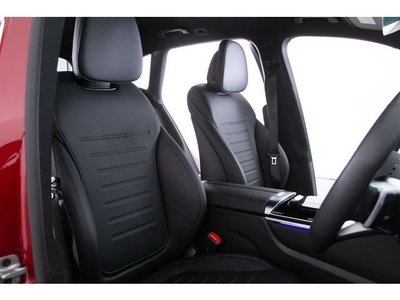 2025 Mercedes-BENZ GLC — миниатюра 47