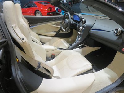 2019 Mclaren 720S SPIDER 照片 33