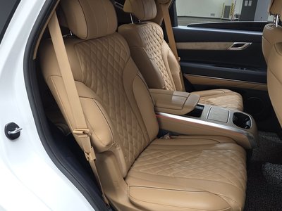 2022 Genesis GV80 thumbnail 12