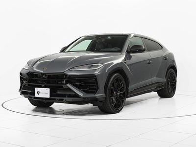 LAMBORGHINI URUS - 3