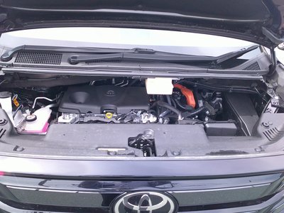 TOYOTA VELLFIRE - 2