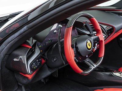 FERRARI SF90 - 7