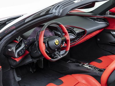 FERRARI SF90 - 4