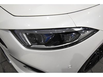 MERCEDES-BENZ CLS - 8