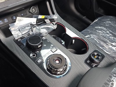 GENESIS GV80 - 9