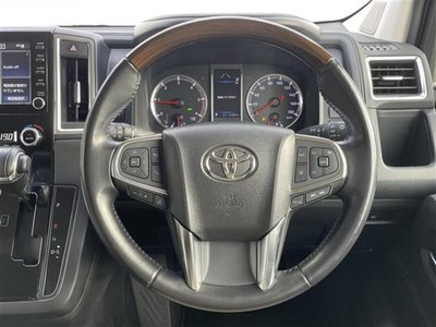 TOYOTA GRAND ACE - 6