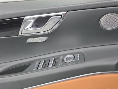 2024 Genesis GV80 — миниатюра 17