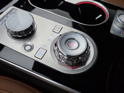 2024 Genesis GV80 — миниатюра 12