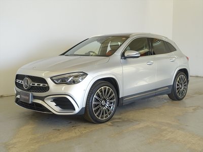 MERCEDES-BENZ GLA - 1