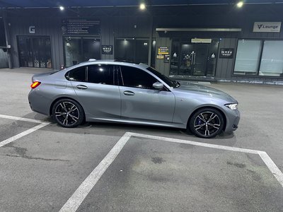 BMW 3 SERIES - 2