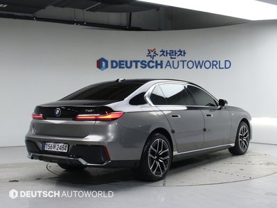 BMW 7 SERIES - 5