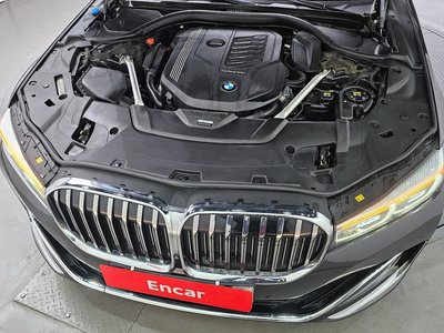 BMW 7 SERIES - 7
