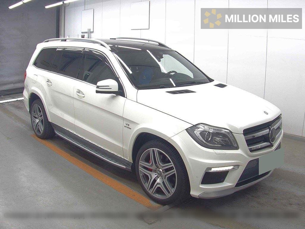 MERCEDES-BENZ GL63 AMG - View 1