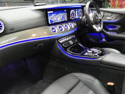 MERCEDES-BENZ E-CLASS COUPE AMG - 9