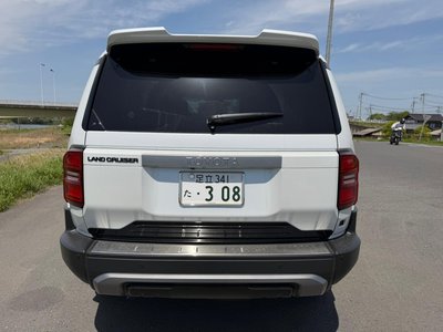 TOYOTA LAND CRUISER 250 - 6