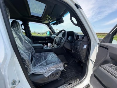 TOYOTA LAND CRUISER 250 - 10
