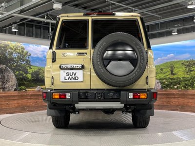 2025 Toyota LAND CRUISER 70 — миниатюра 15