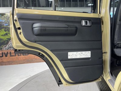 2025 Toyota LAND CRUISER 70 — миниатюра 58