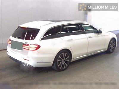 MERCEDES-BENZ E-CLASS - 5