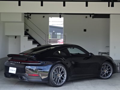 PORSCHE 911 - 10