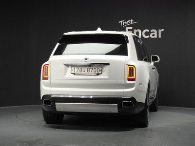 ROLLS-ROYCE CULLINAN - 3