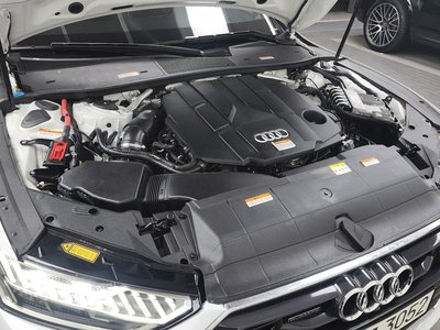 AUDI A7 - 7