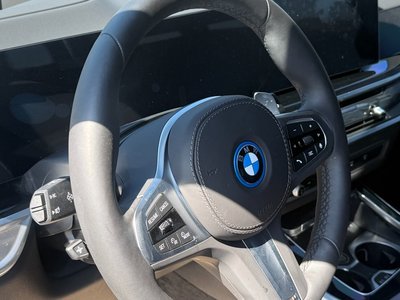 2025 BMW X5 — миниатюра 15