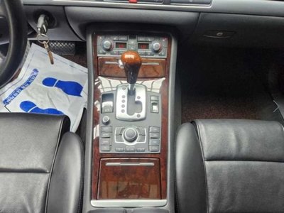 AUDI A8 - 8