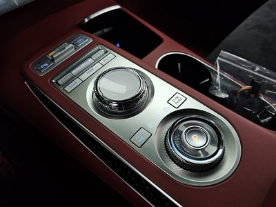 صورة مصغرة 12 لـ 2022 Genesis GV70