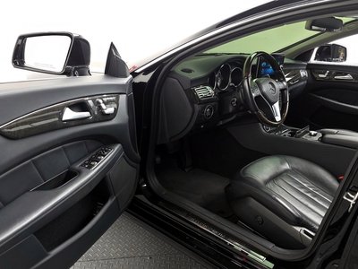 MERCEDES-BENZ CLS - 10