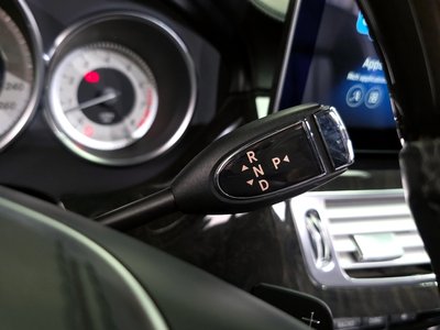 MERCEDES-BENZ CLS - 9