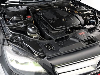 MERCEDES-BENZ CLS - 7