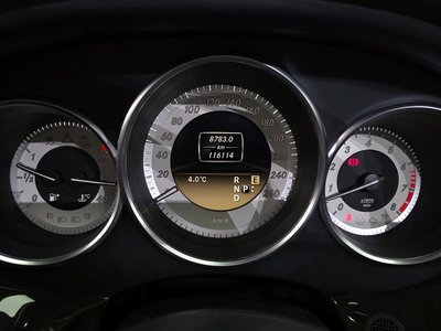 MERCEDES-BENZ CLS - 8