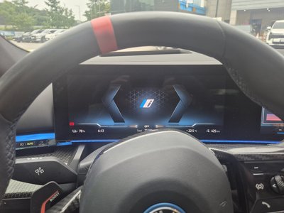 صورة 4 لـ 2023 BMW I5