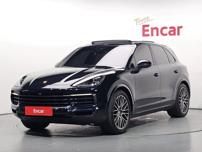 PORSCHE CAYENNE - 1
