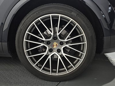 PORSCHE CAYENNE - 8