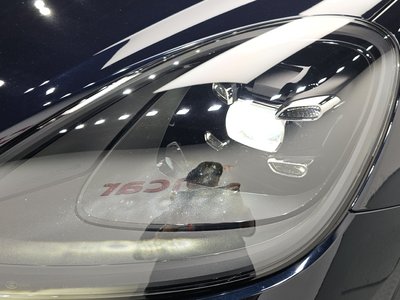 PORSCHE CAYENNE - 9