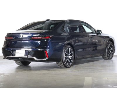 BMW 7 SERIES - 4