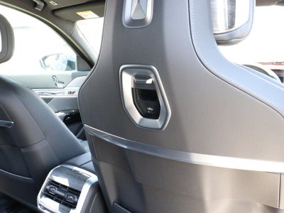 2025 BMW 7 SERIES — миниатюра 20