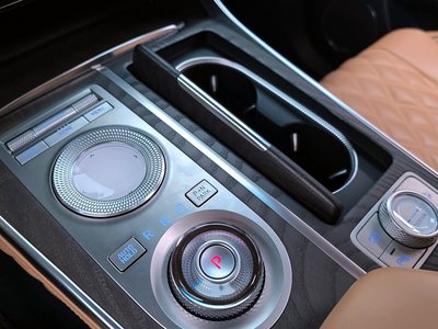 GENESIS GV80 - 9